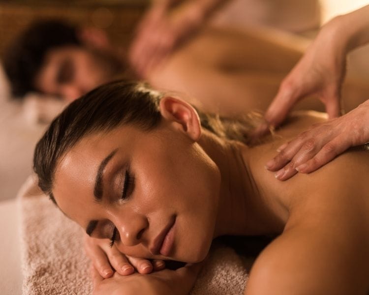 Massage behandeling Gold and Glow Almere